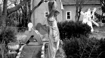 Miniature Golf Ruin